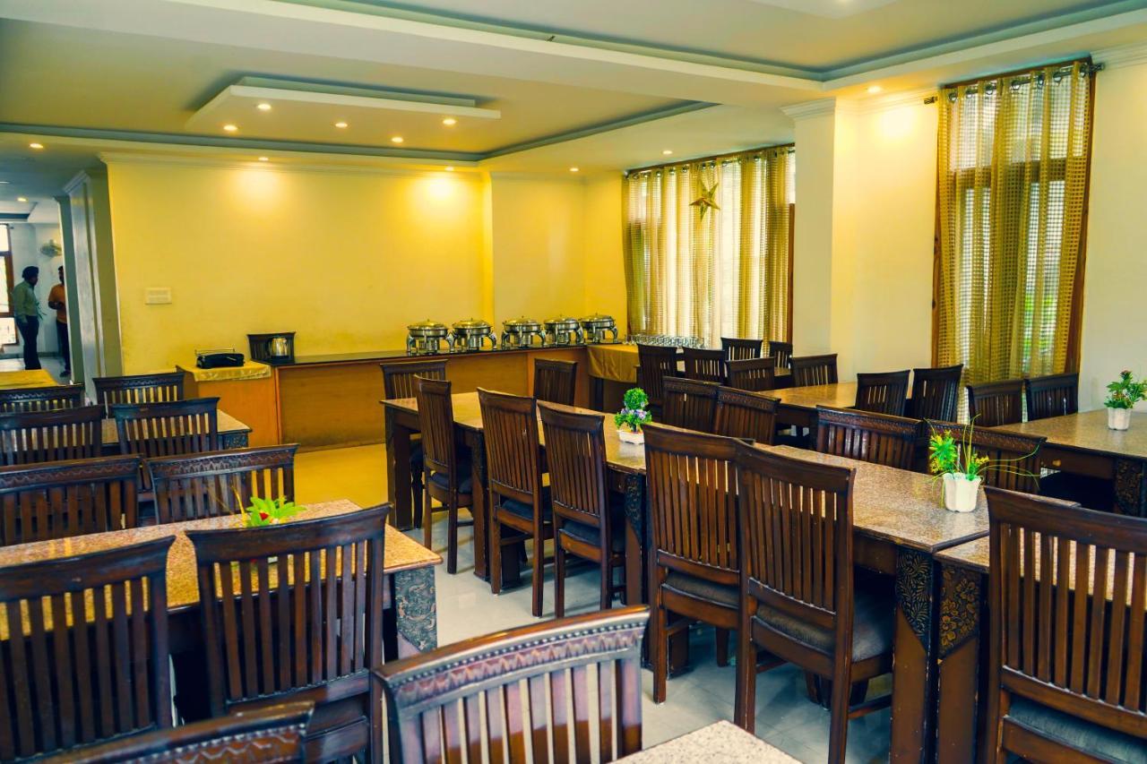 Hotel Akash Regency Manali  Luaran gambar