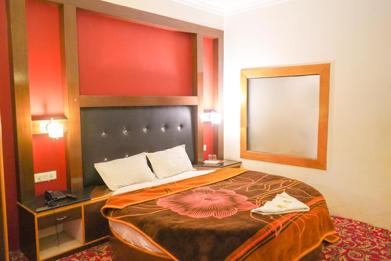 Hotel Akash Regency Manali  Luaran gambar